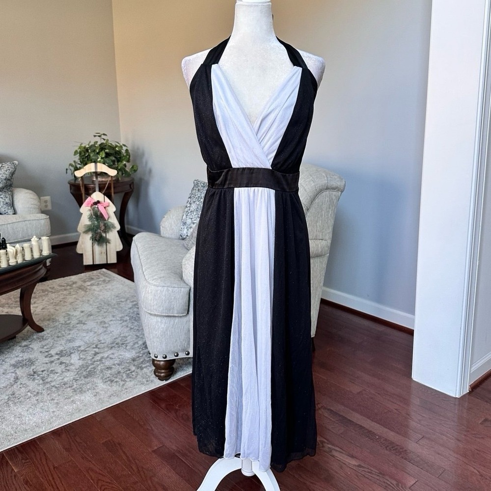 Y2K Torrid Black White Glitter Plunge Neck Halter Neck Feminine Dress Size 4XL